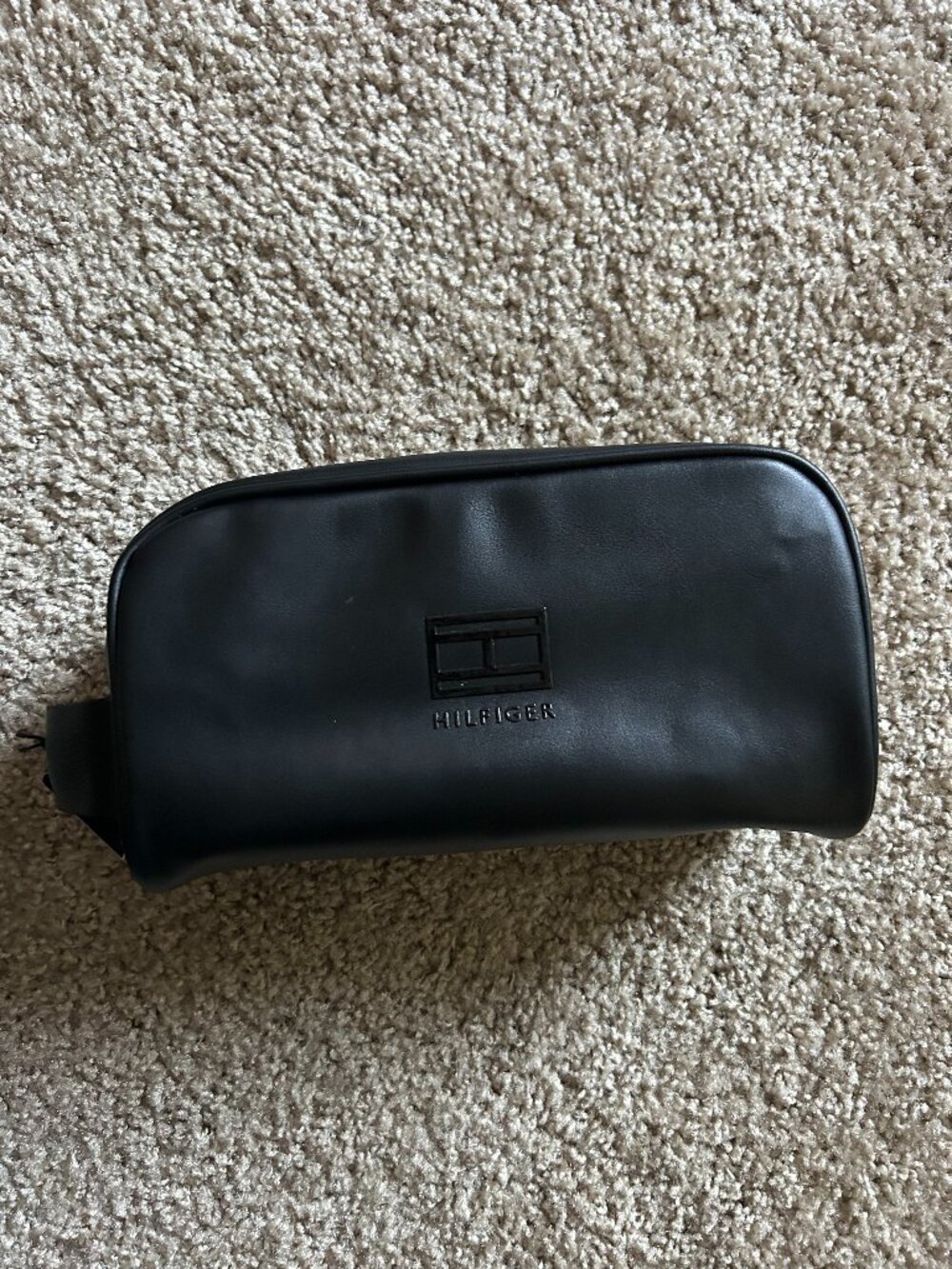 Tommy Hilfiger Black Faux Leather Toiletry Kit Dopp Bag Travel Case